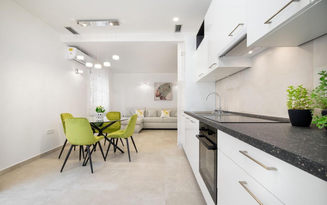 Apartment Amadeo Split Exterior foto