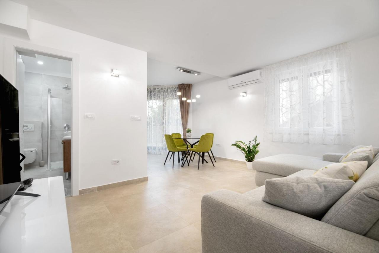 Apartment Amadeo Split Exterior foto
