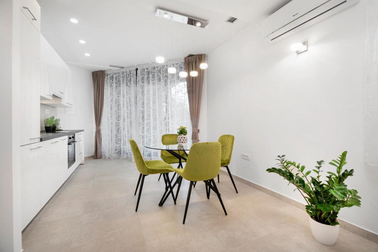 Apartment Amadeo Split Exterior foto